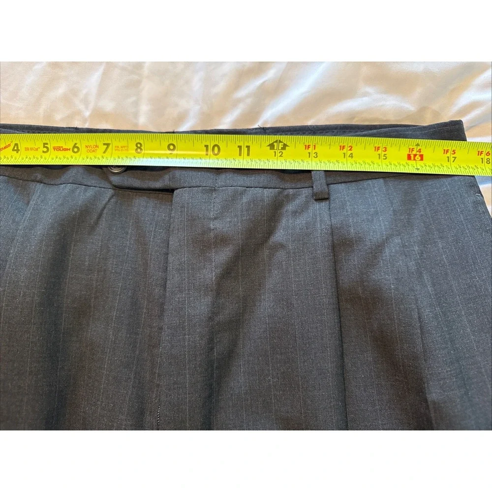 jos a bank suit Set With Pants 43R (34x30) Cuffed Pants